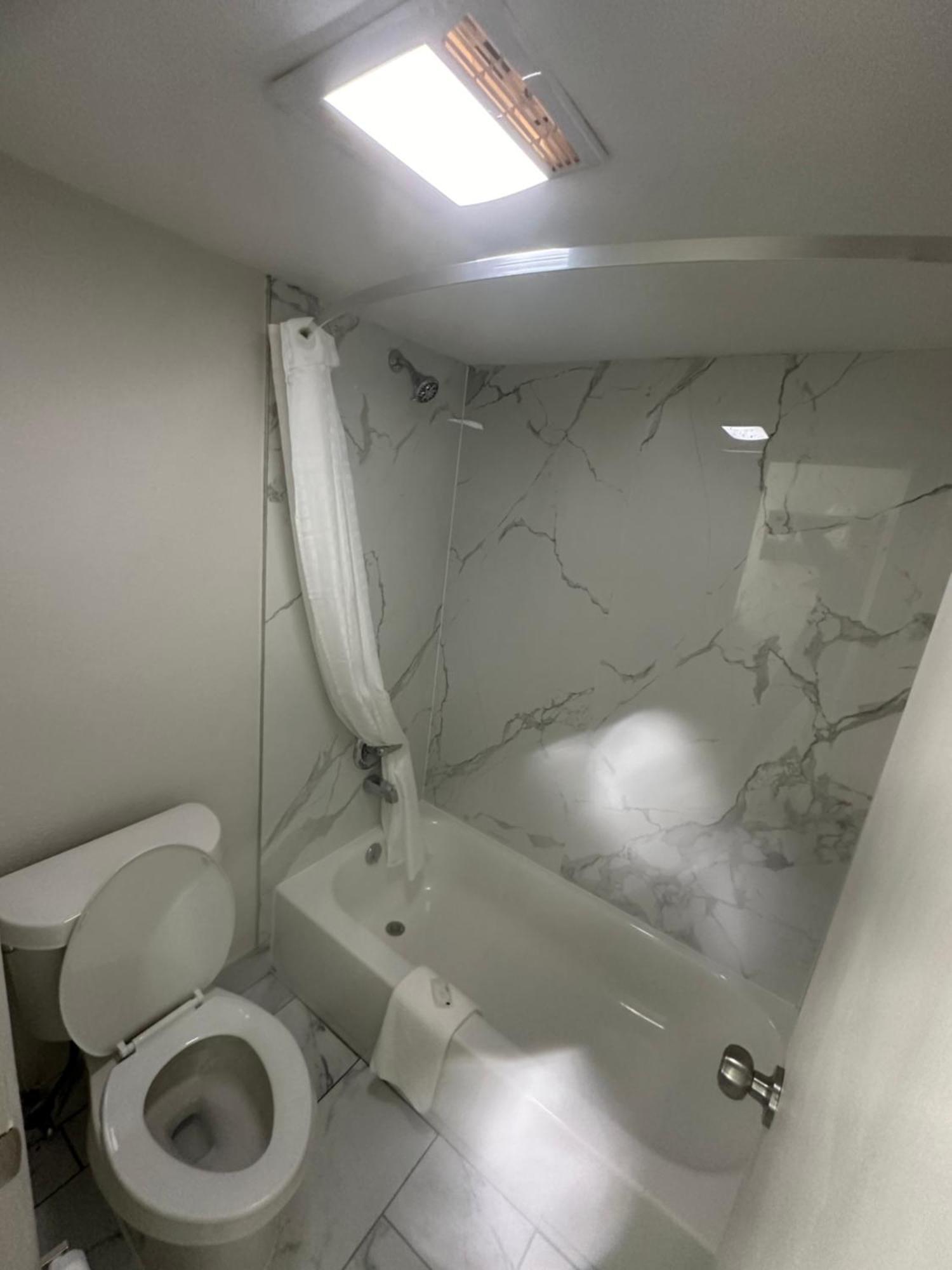 Quality Inn Monroe Ngoại thất bức ảnh
